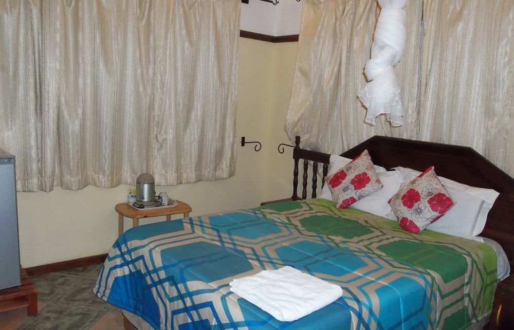 White Rose Lodge Livingstone Exterior foto